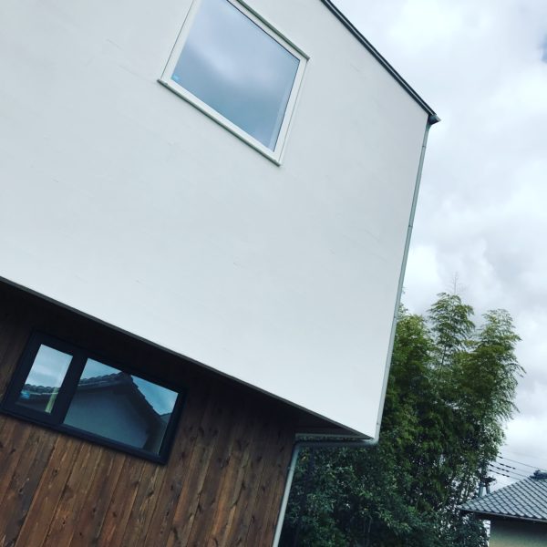 完成見学会初日でした