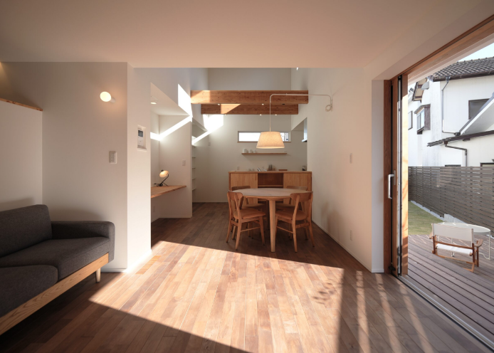 住まいに身をゆだねてのサムネイル画像